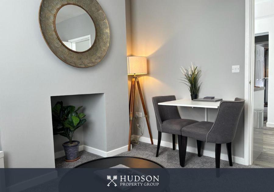 Castle Street Serviced Apartment Τέλφορντ Εξωτερικό φωτογραφία